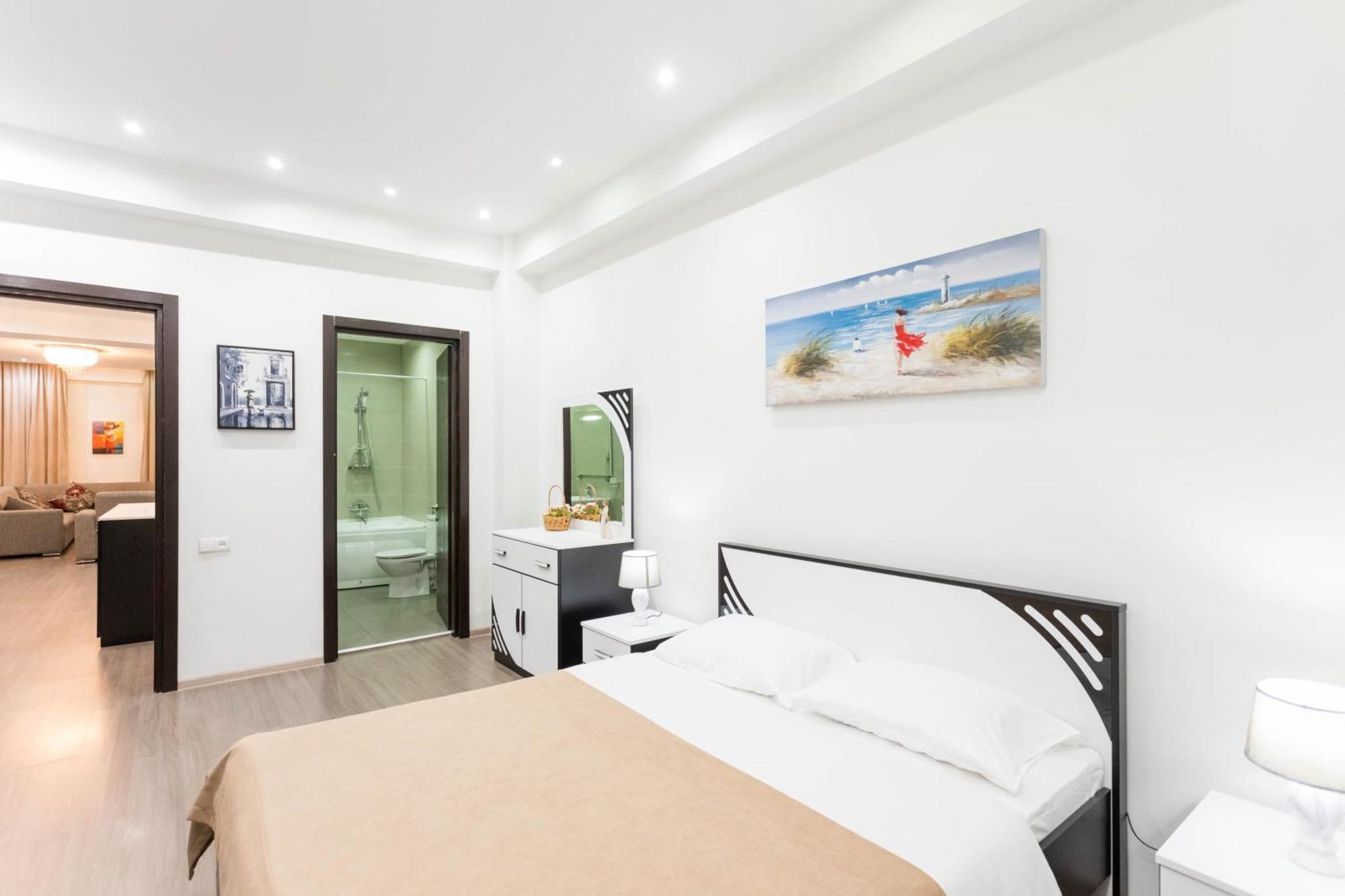 City Luxury Apartment L Tbilisi Ngoại thất bức ảnh